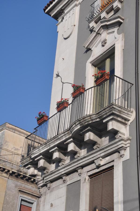 Don Giovanni Charme Apartment كاتانيا المظهر الخارجي الصورة